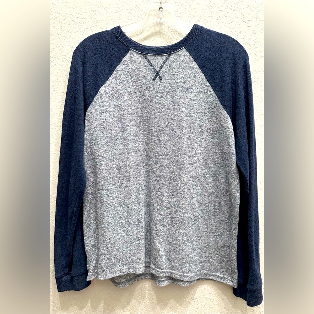 Boy’s Urban Pipeline Long Sleeve Shirt Size XL